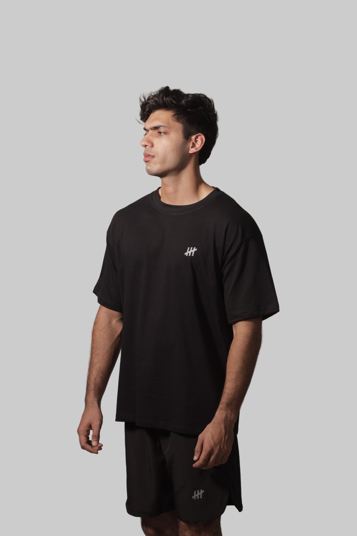 TMR Essential Oversized T-Shirt - Black
