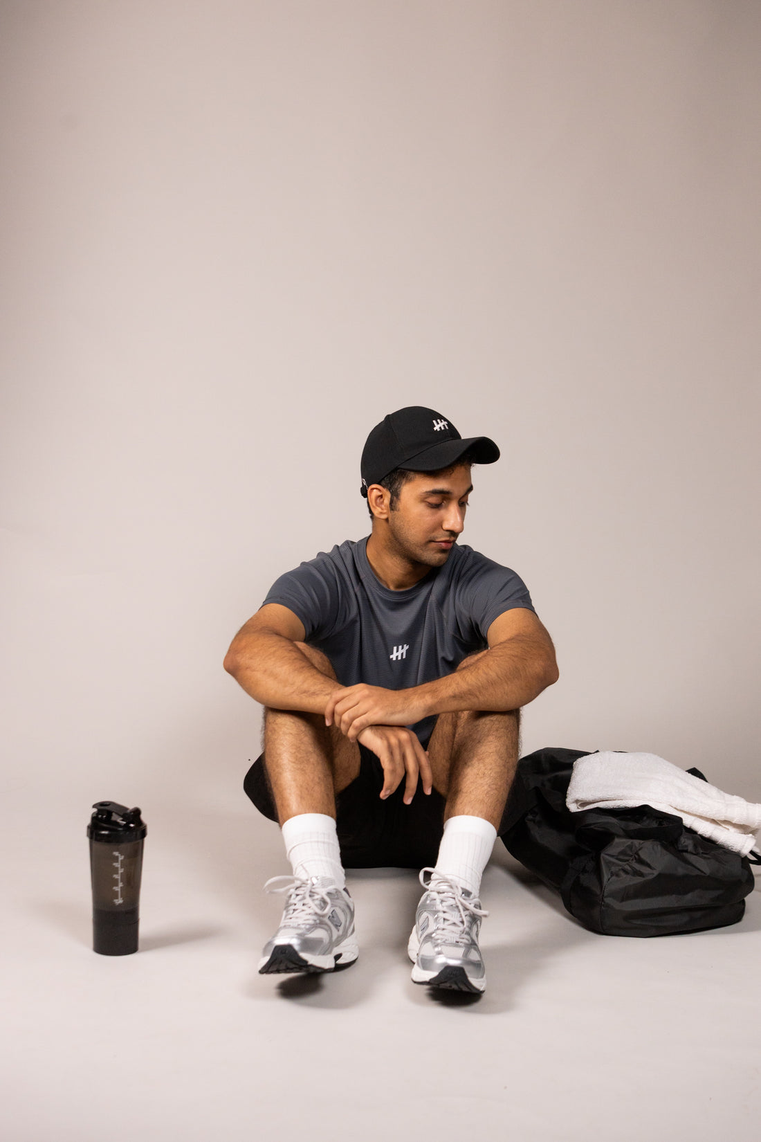 tmr-cap-black-front