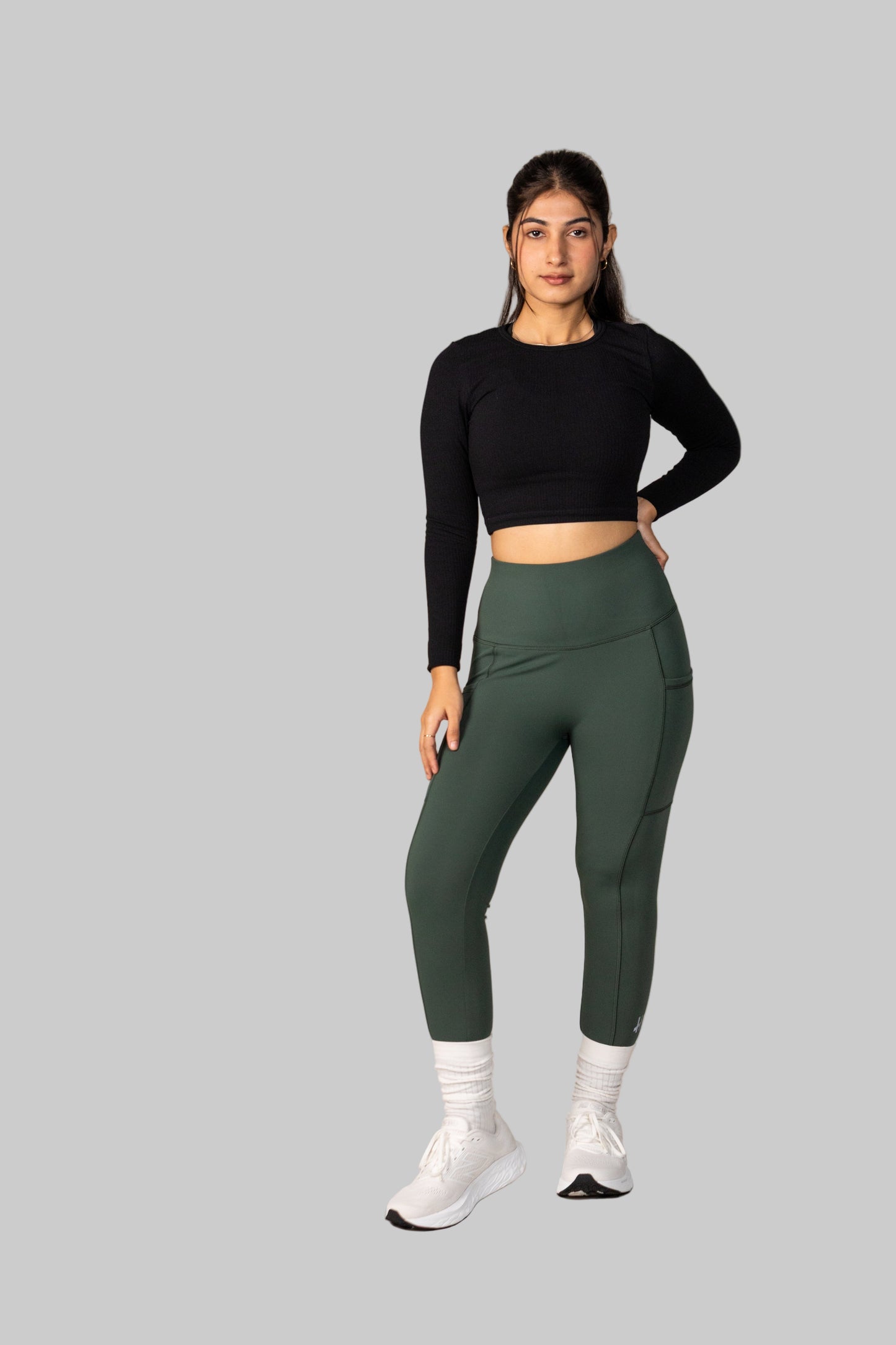 tmr-everyday-leggings-green-front