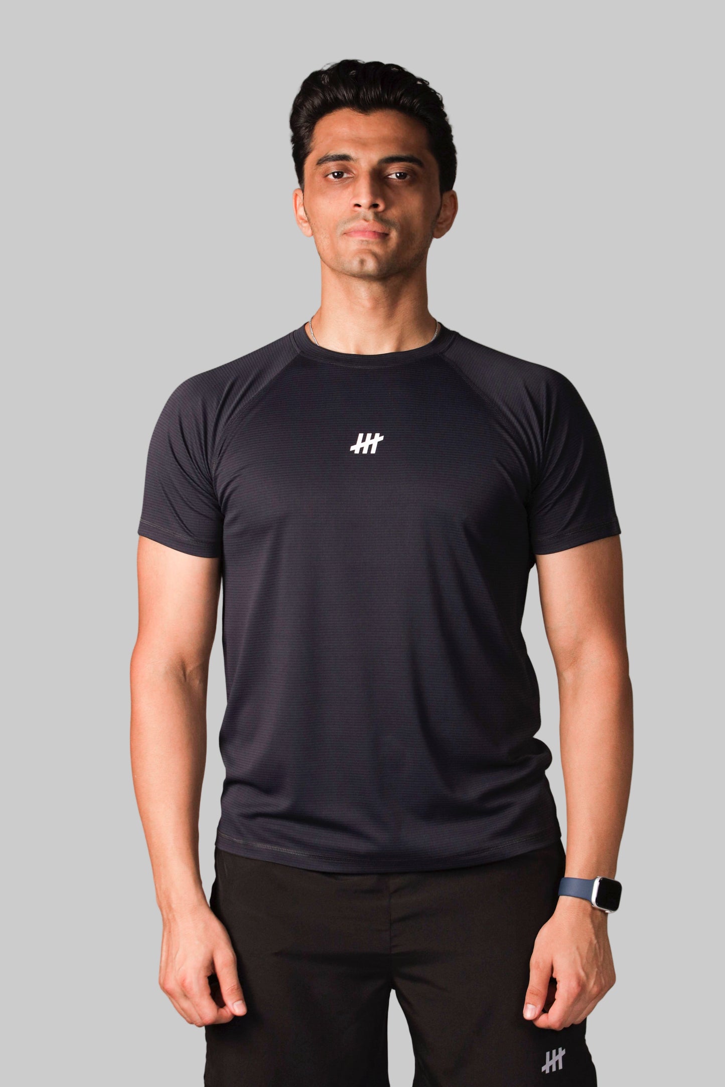 tmr-motion-grid-navy-front