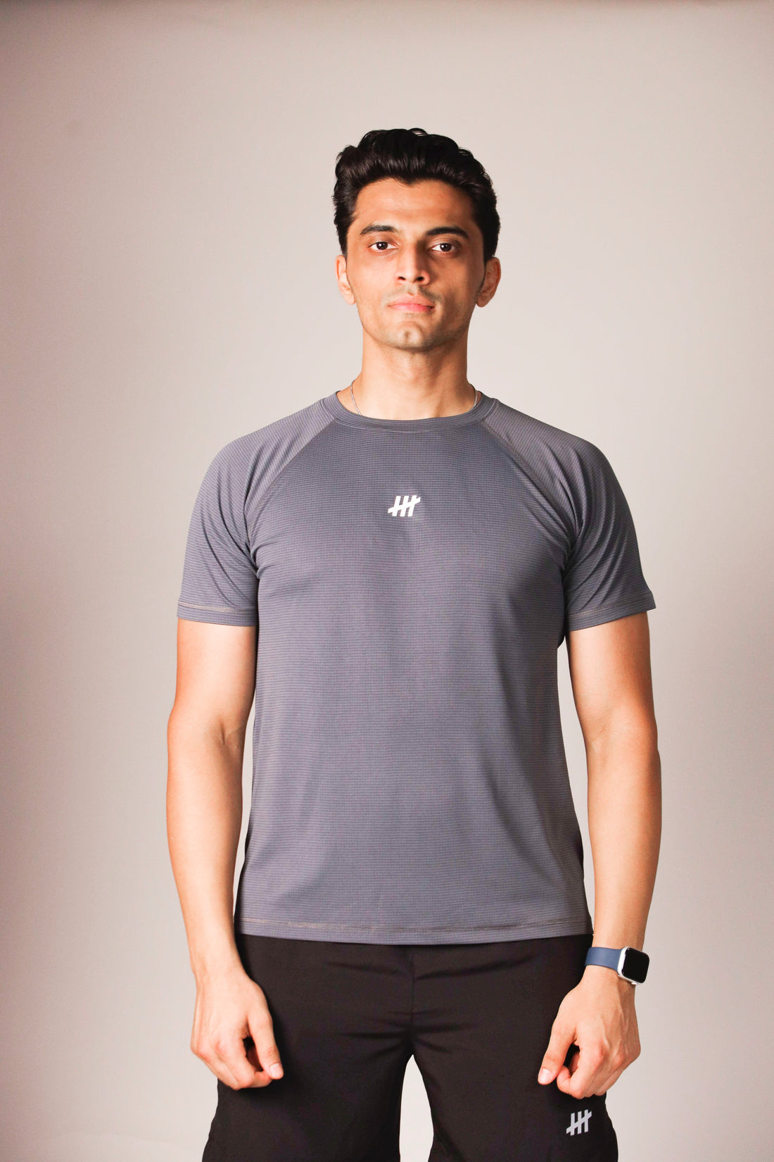 tmr-motion-grid-tee-graphite-front