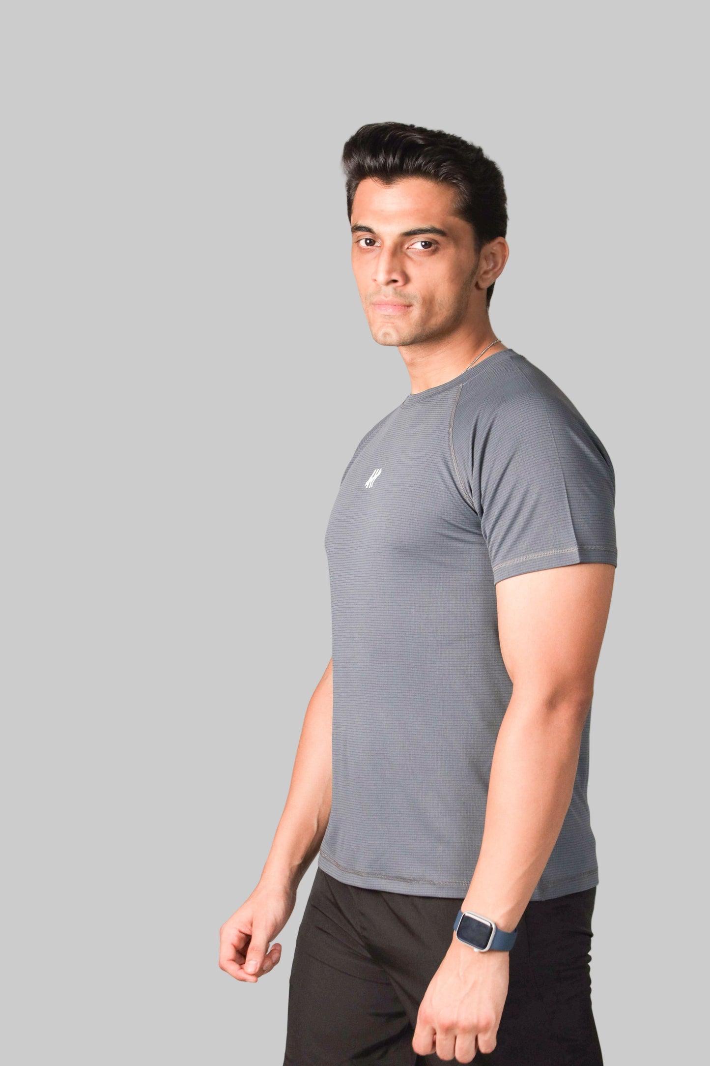 tmr-motion-grid-tee-graphite-side