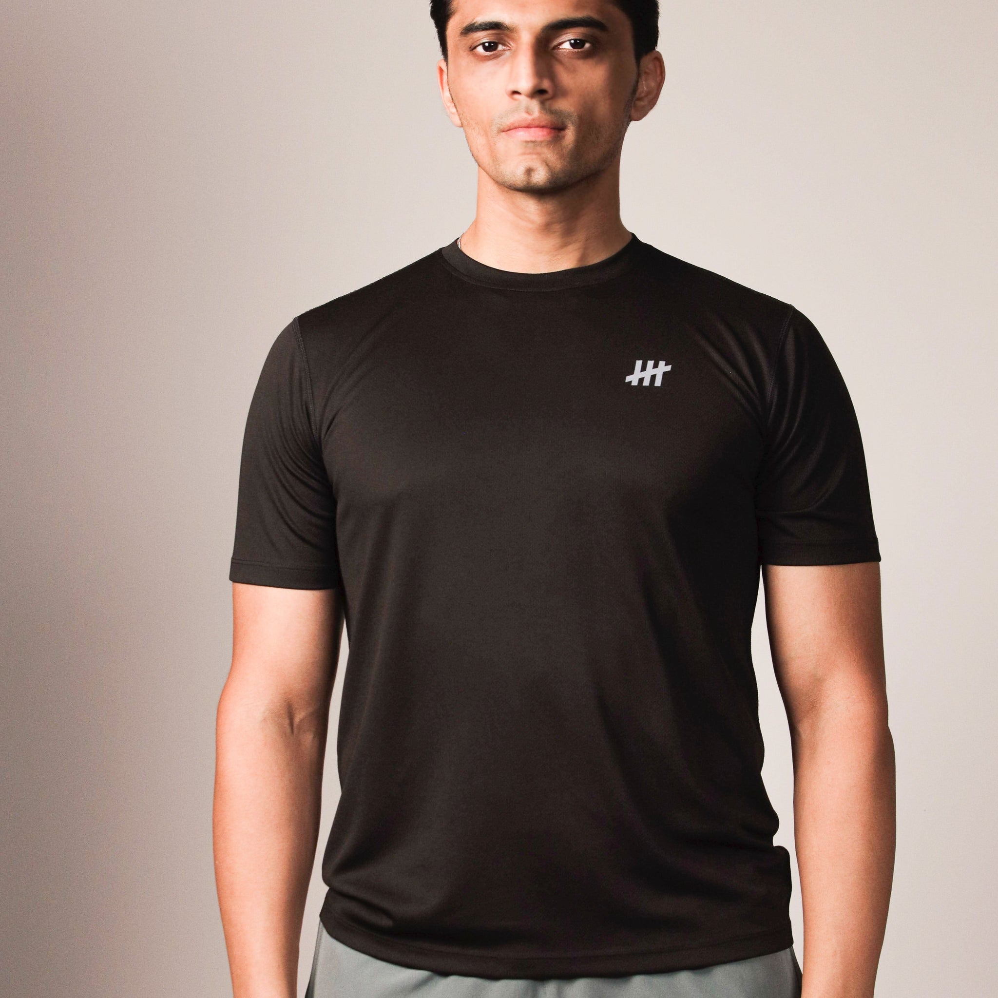 tmr-performance-tee-black-front