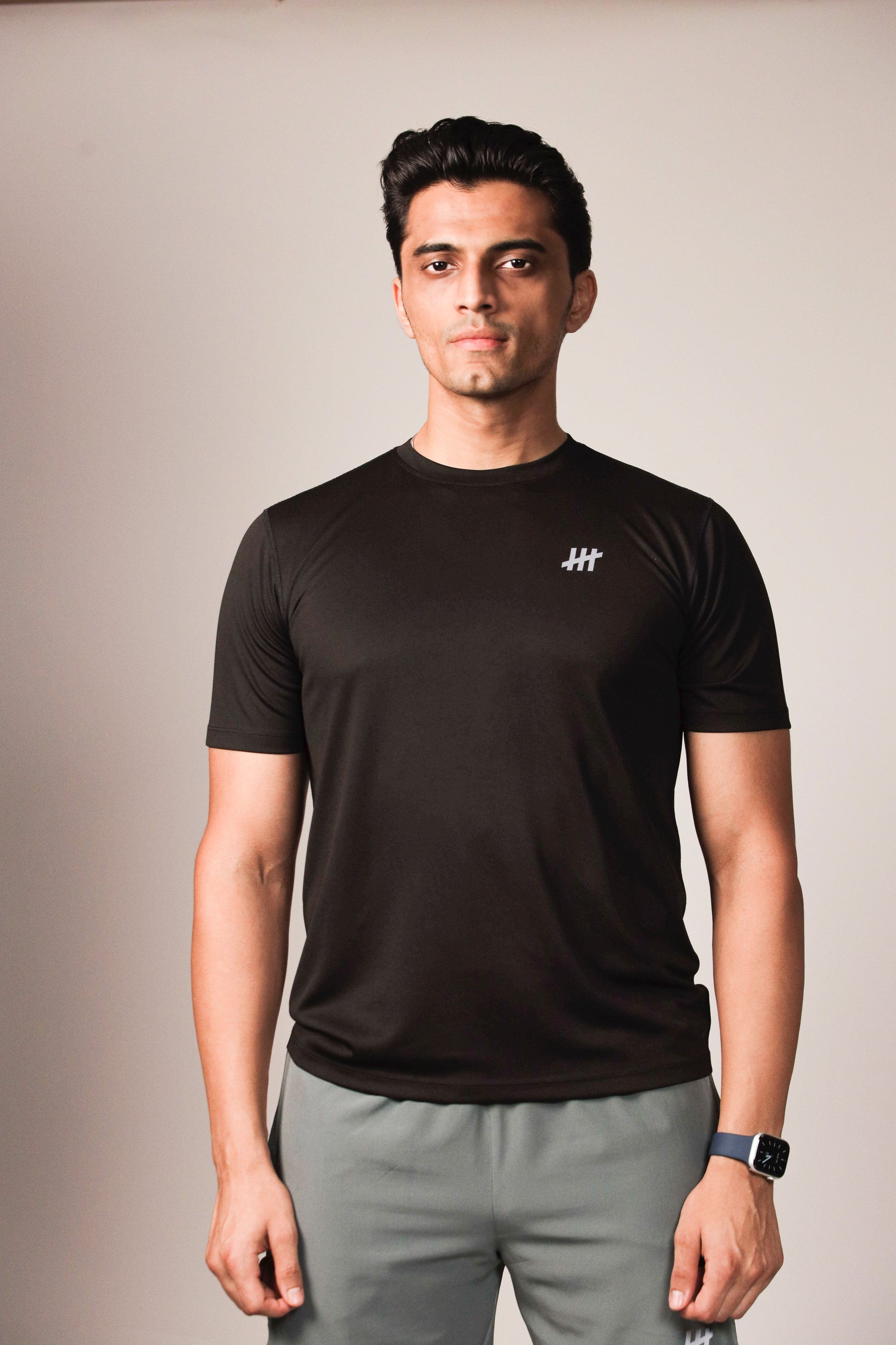 tmr-performance-tee-black-front