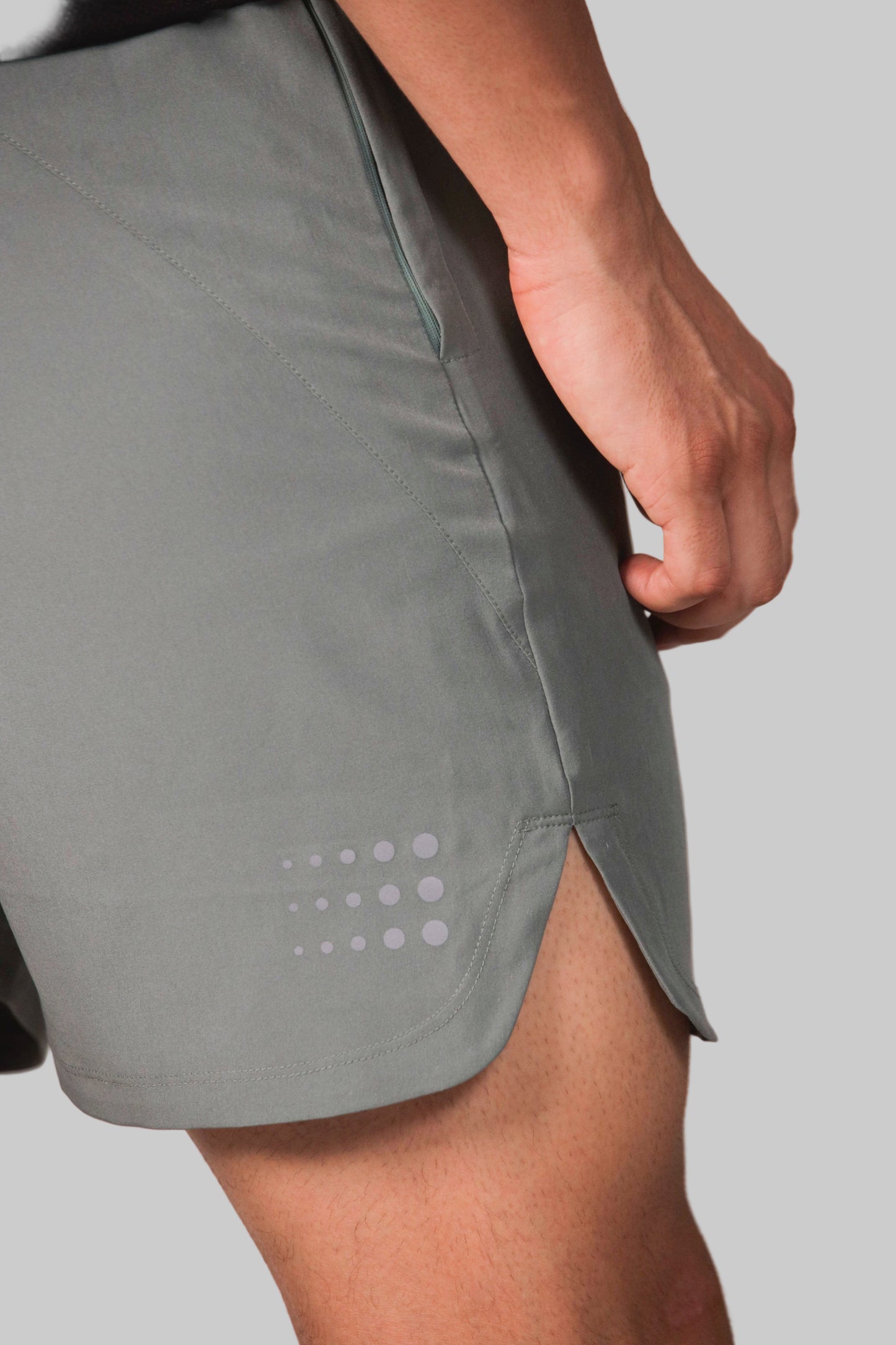 tmr-training-shorts-green-detail