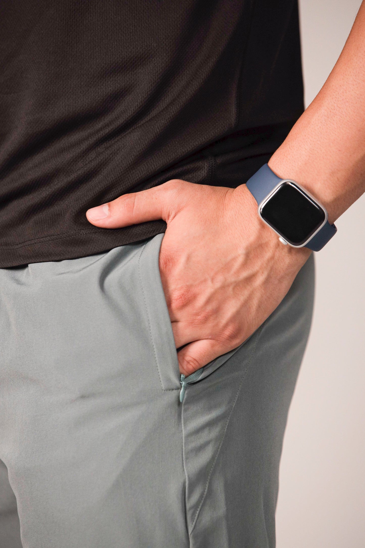 tmr-training-shorts-green-pocket